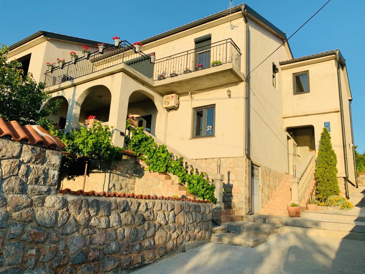 Apartments Maro Сень Екстер'єр фото