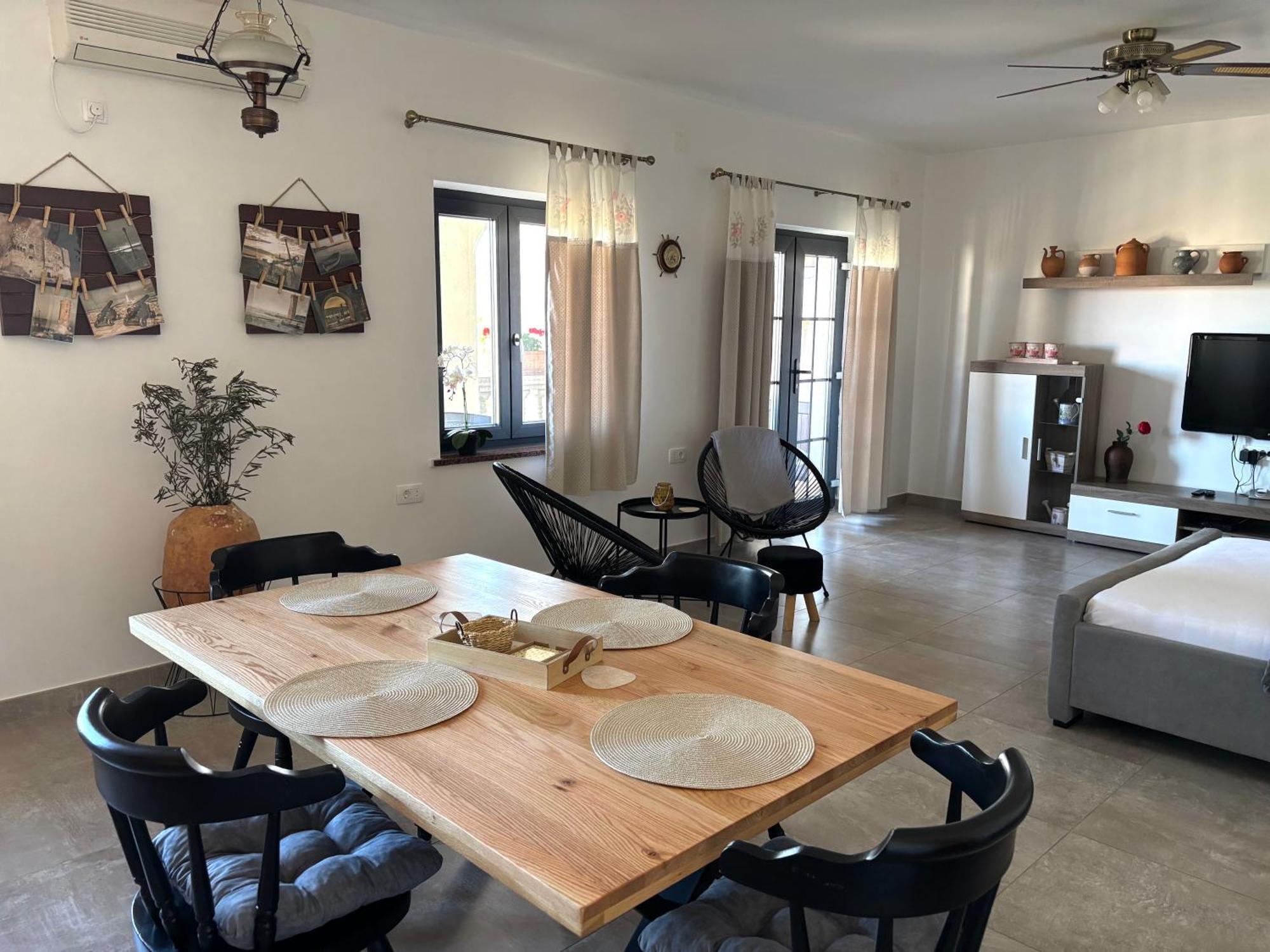 Apartments Maro Сень Екстер'єр фото