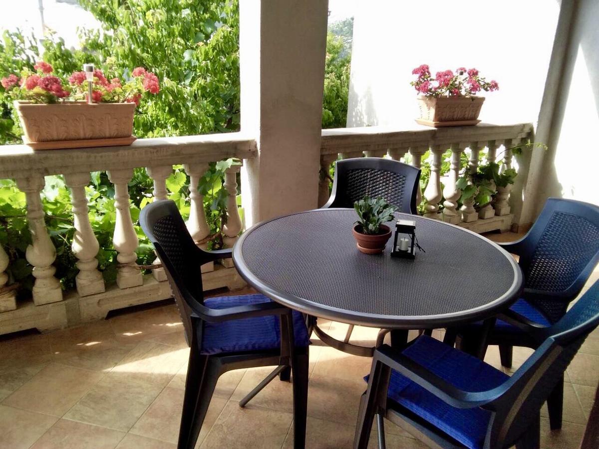 Apartments Maro Сень Екстер'єр фото